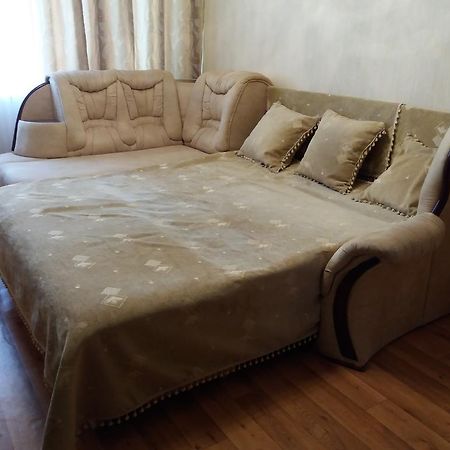 Daily Apartment Суми Екстериор снимка