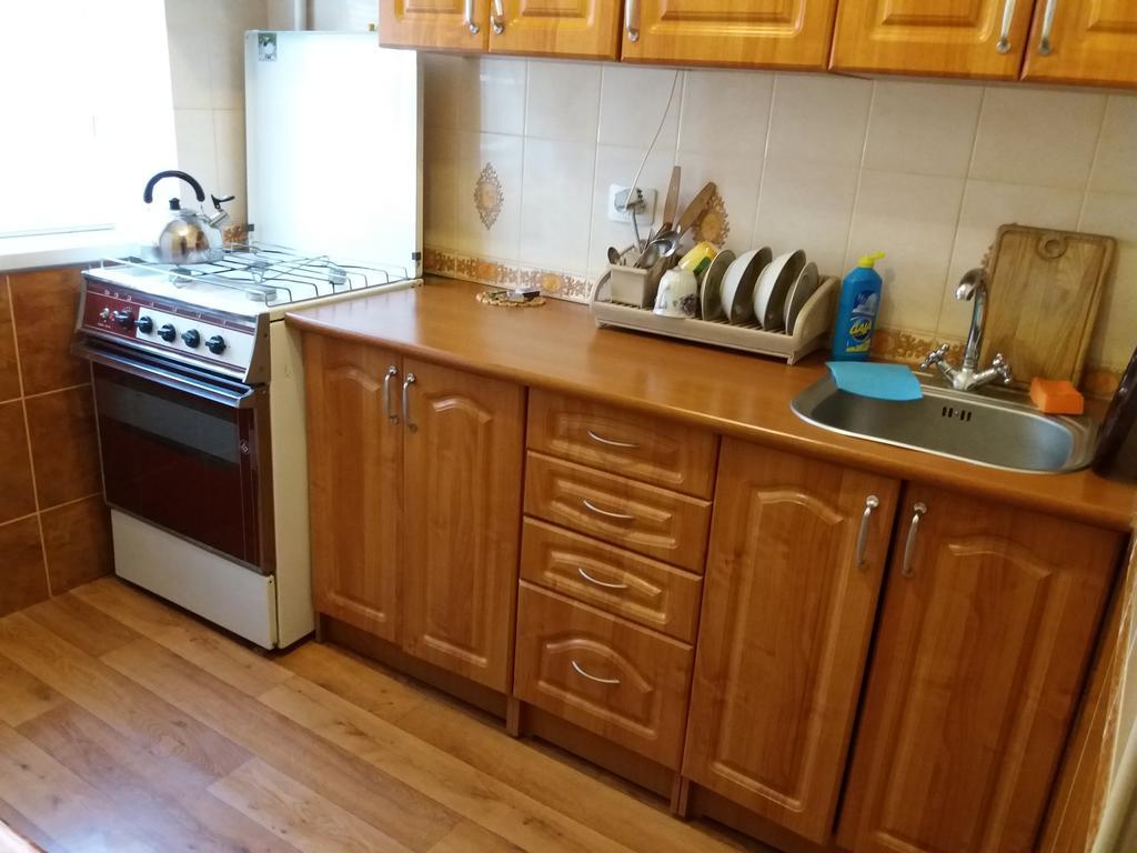 Daily Apartment Суми Екстериор снимка